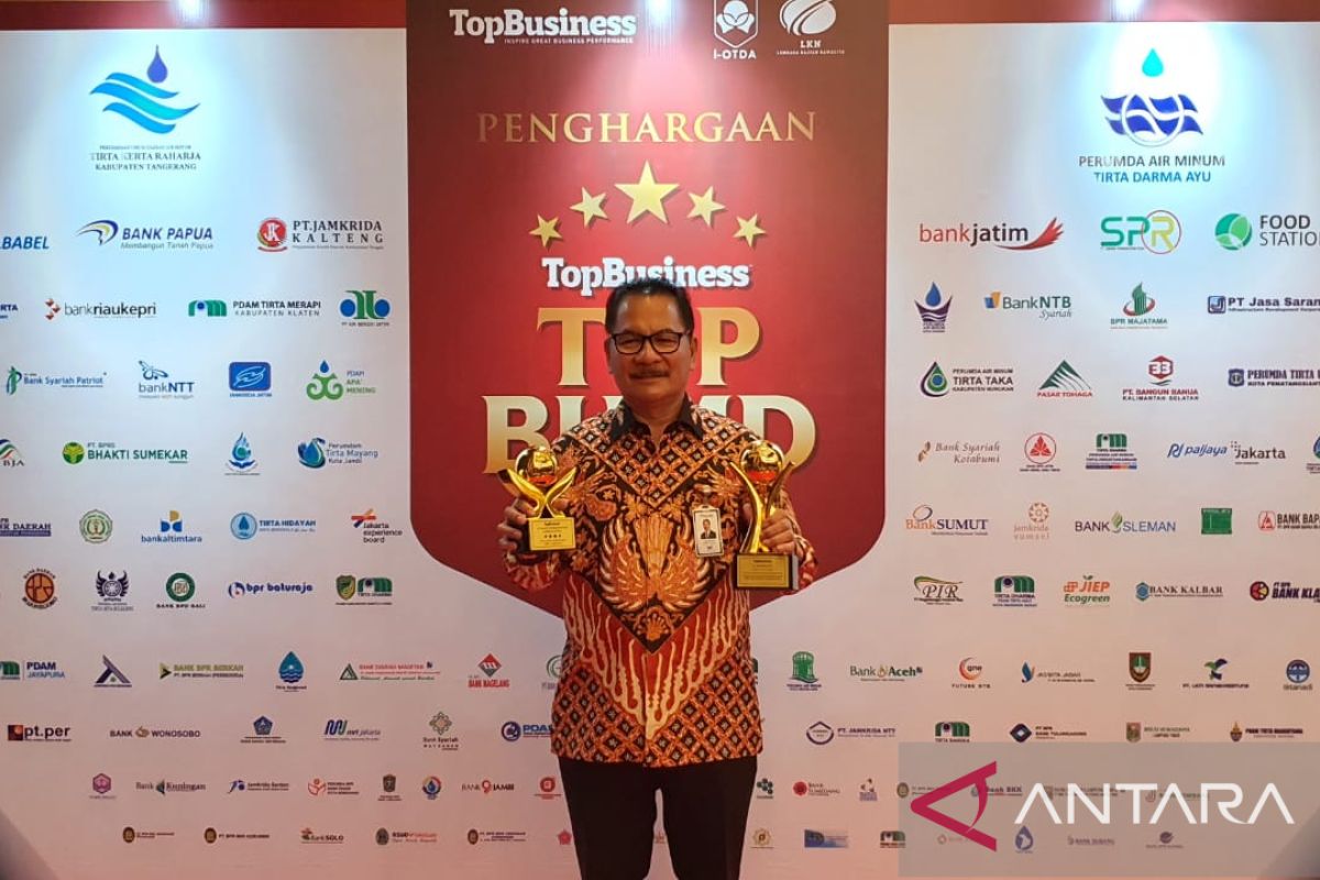 Bank Papua meraih lima penghargaan bergengsi di TOP BUMD Awards 2022