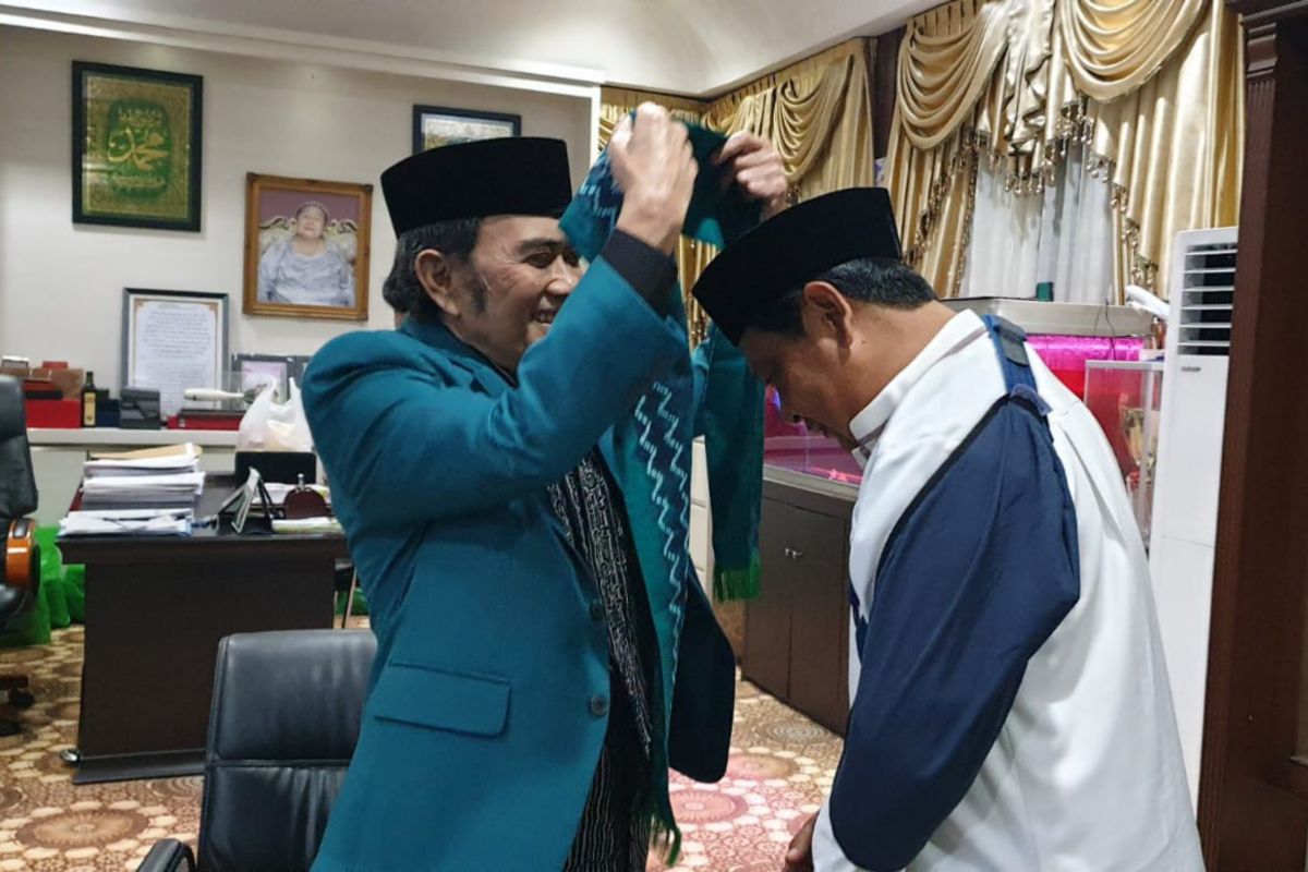 Rhoma Irama sebut Paman Birin pemimpin religius dan peduli rakyat