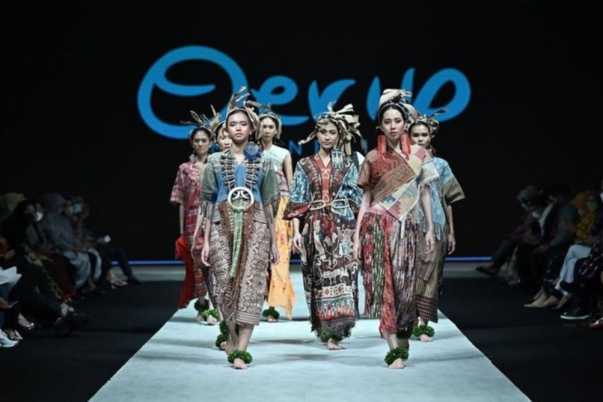 Merek fesyen Indonesia akan tampil di Paris dan Belanda