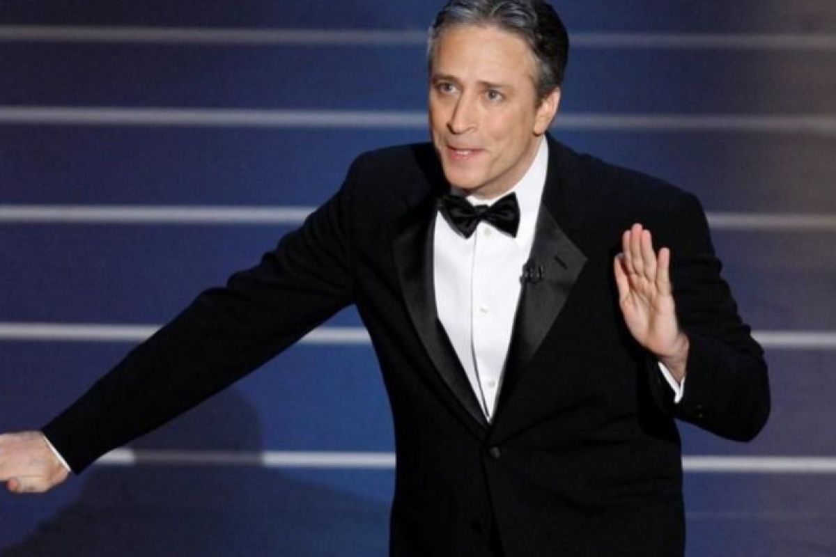 Pelawak Jon Stewart terima Mark Twain Prize