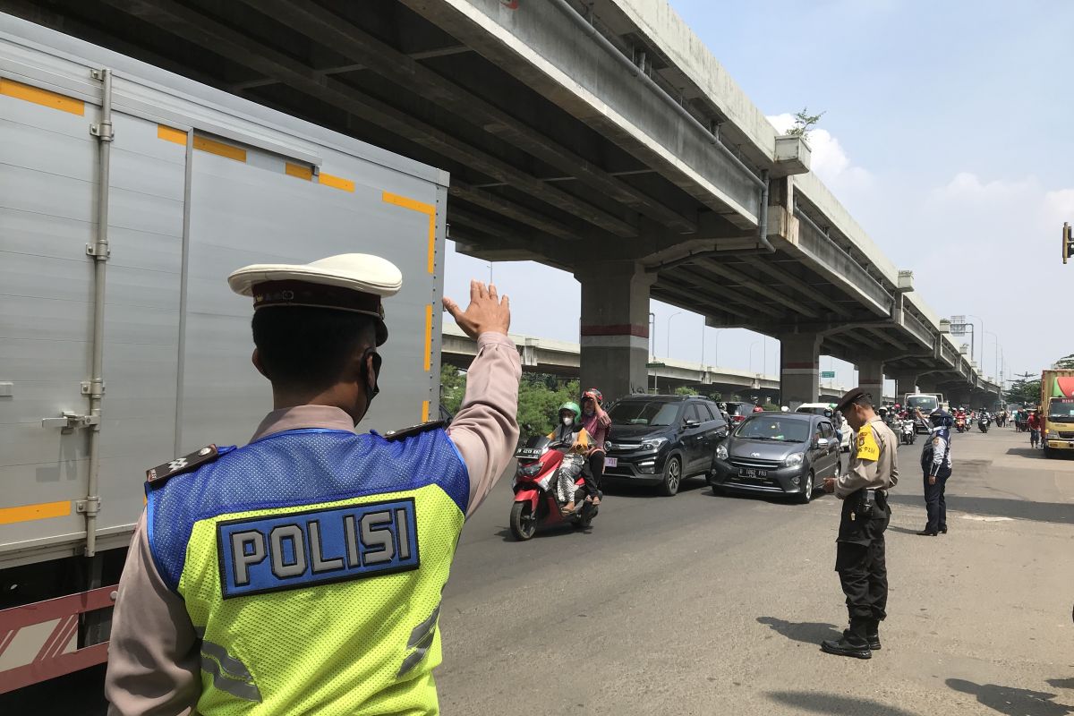 H-7 Lebaran, arus mudik kendaraan pribadi di Kota Bekasi masih landai