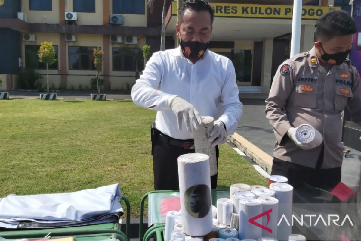Polres Kulon Progo umumkan pengungkapan kasus penyimpanan obat mercon