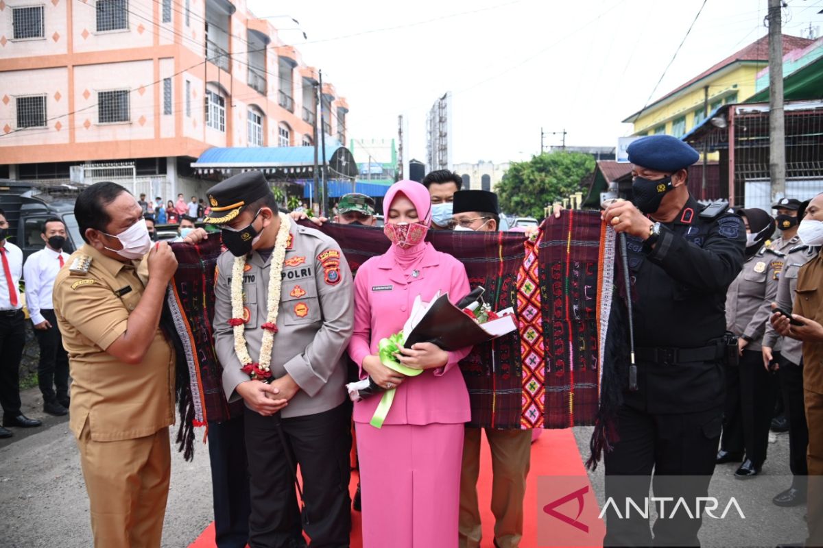 Forkopimda sambut Kapolres baru Padang Sidempuan AKBP Dwi Prasetyo