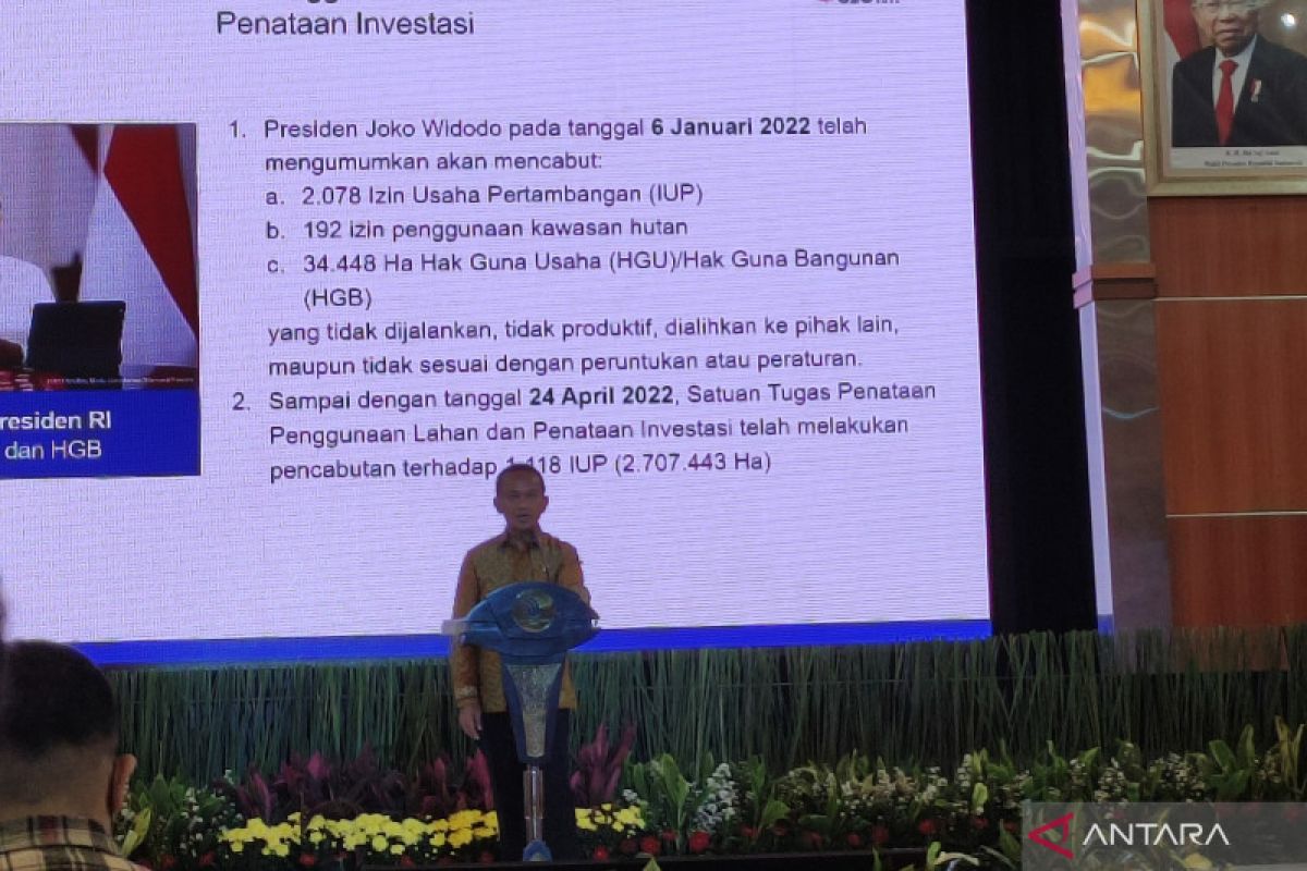 Pemerintah cabut 1.118 IUP tidak  produktif