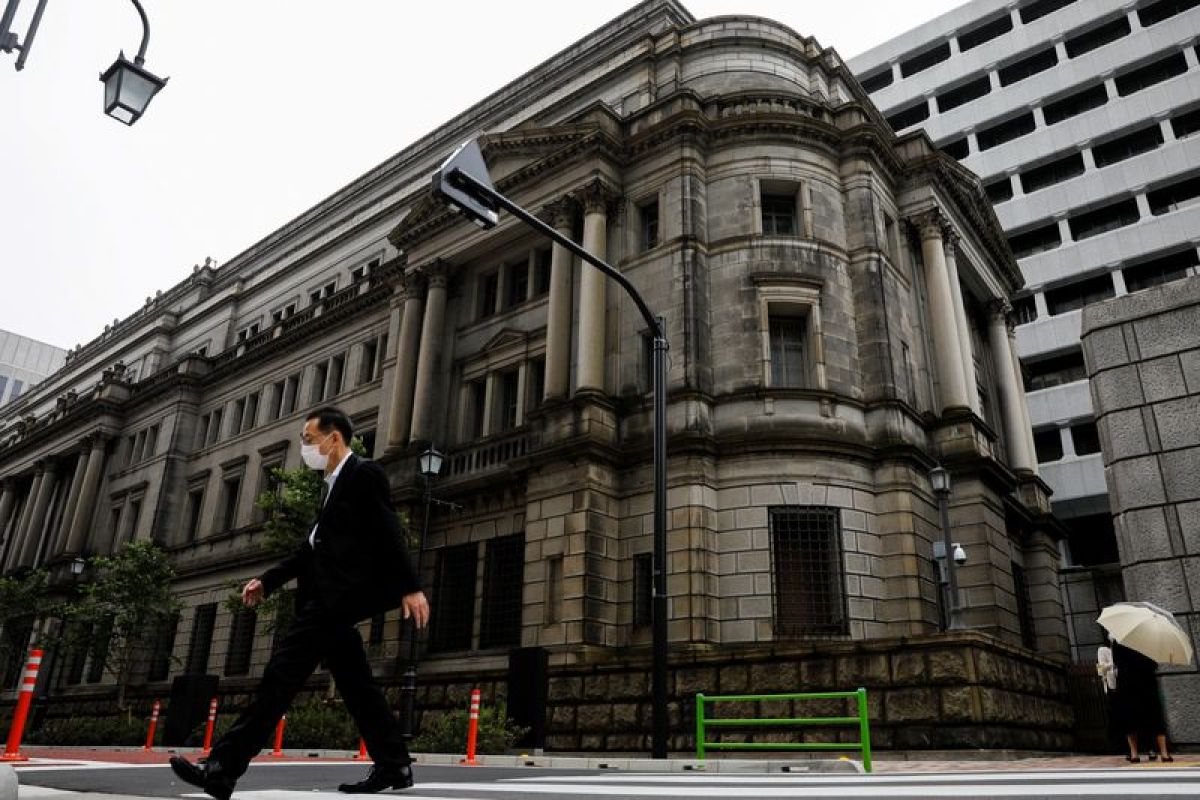 Bank sentral Jepang akan pertahankan suku bunga sangat rendah