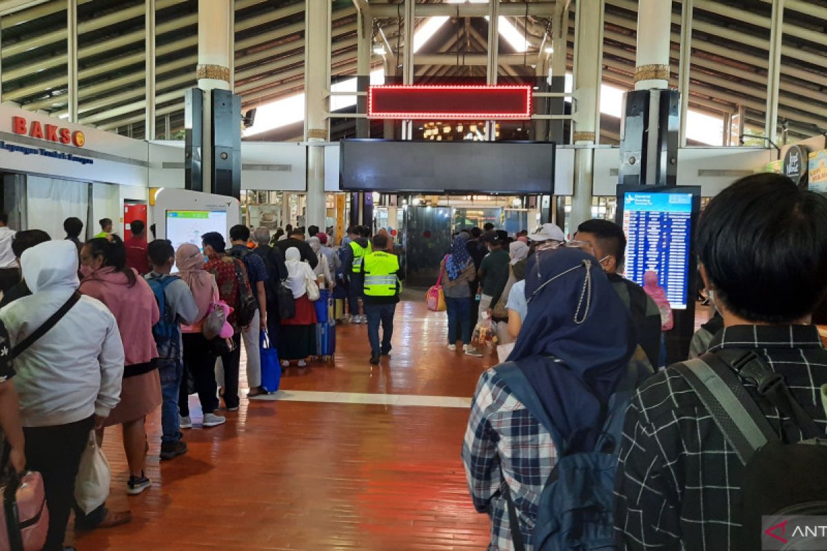 99 ribu pemudik akan berangkat-tiba melalui Bandara Soetta