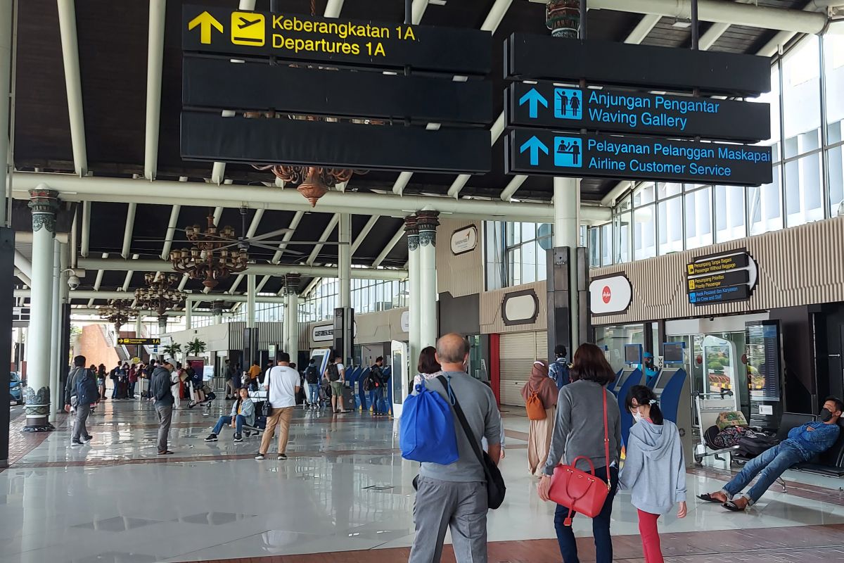 Soekarno-Hatta Airport receives request to approve 720 extra flights