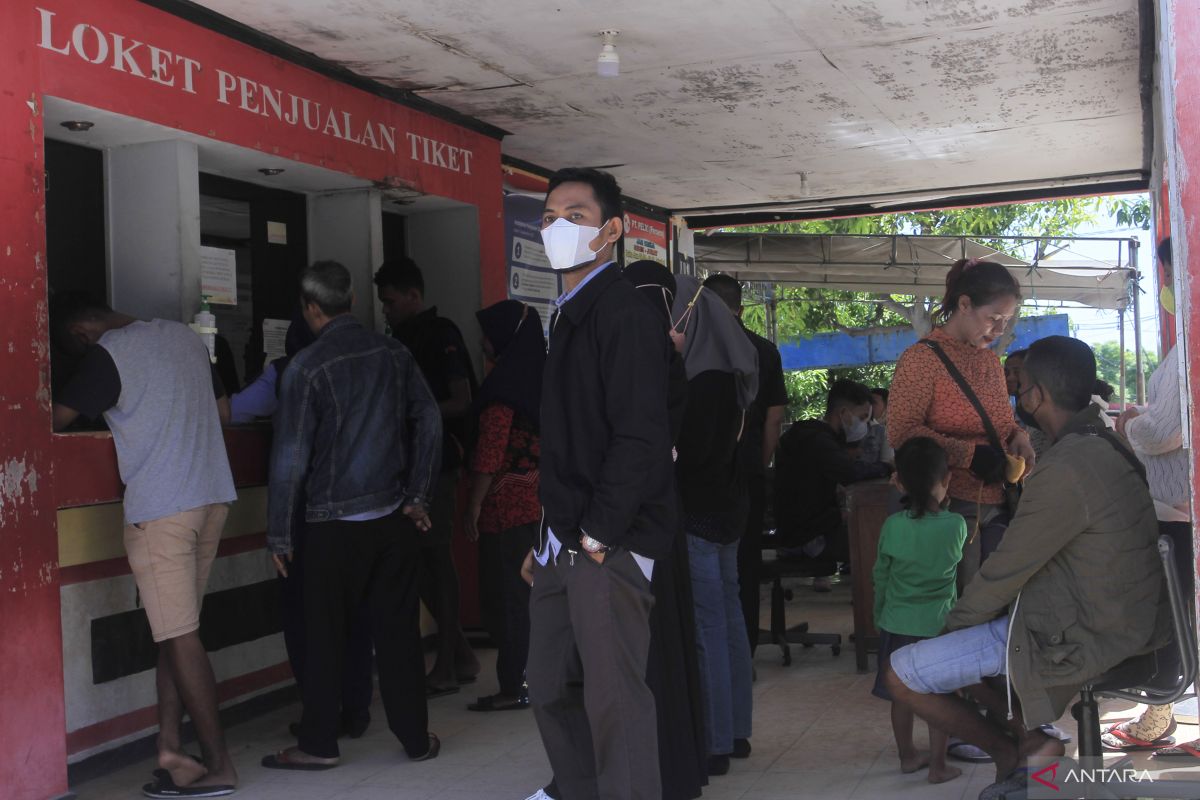 Pelni Kupang siapkan 11 armada untuk layani arus mudik