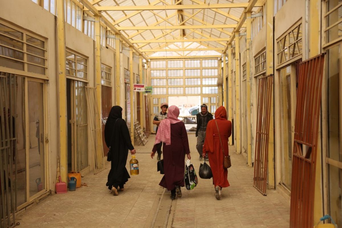 Sanksi AS seret kaum wanita Afghanistan kembali ke jurang kemiskinan