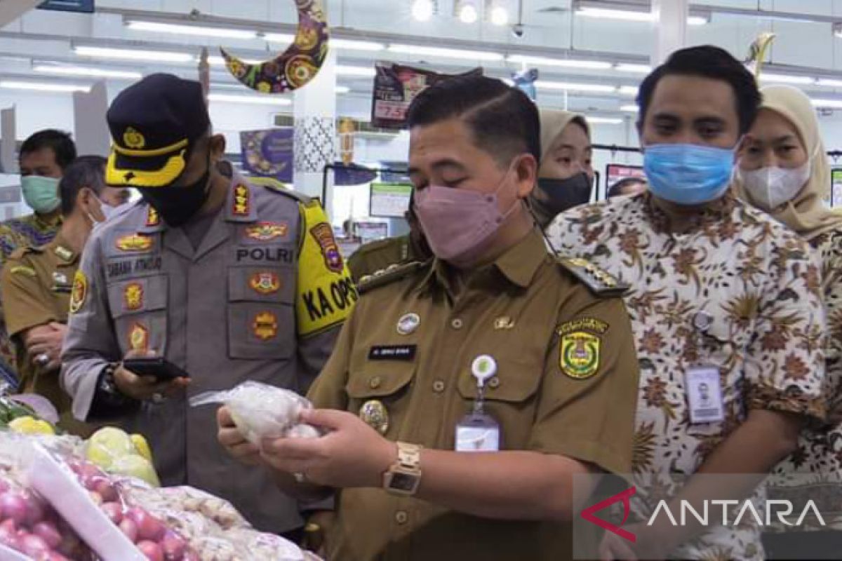 Wali Kota Banjarmasin: stok minyak goreng aman