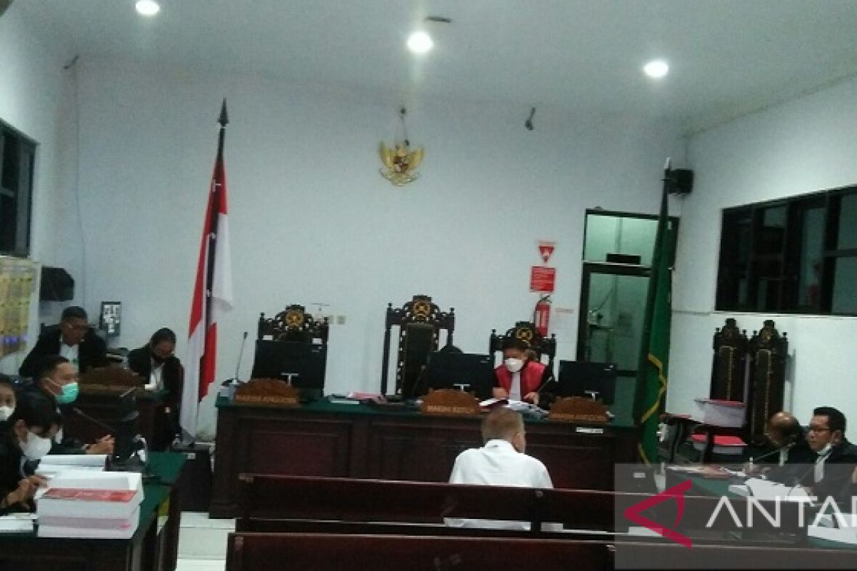 Hakim vonis mantan Plt Bupati Seram Bagian Barat dua tahun penjara, korupsi berjamaah