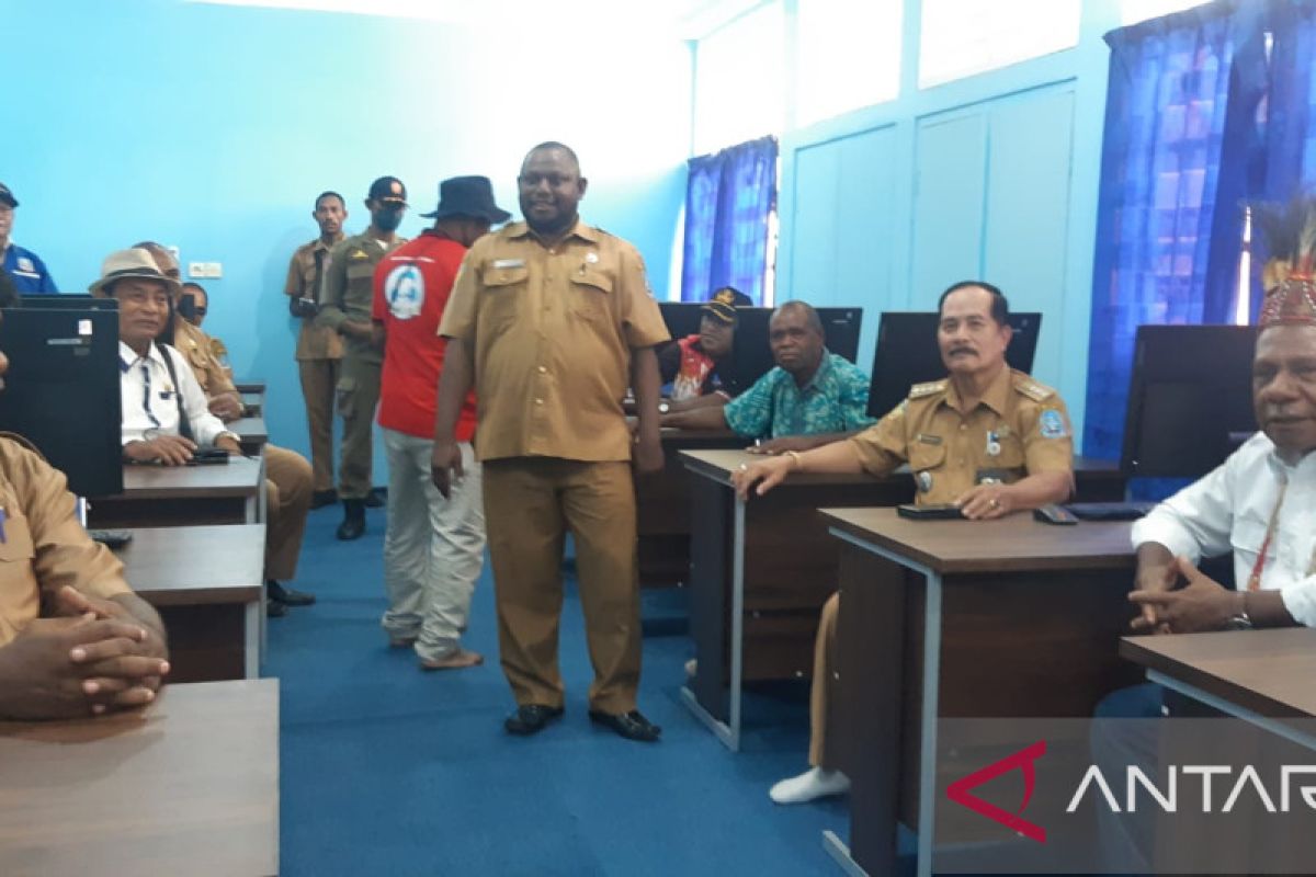 Bupati Jayapura harapkan distrik jadi pusat data dan informasi