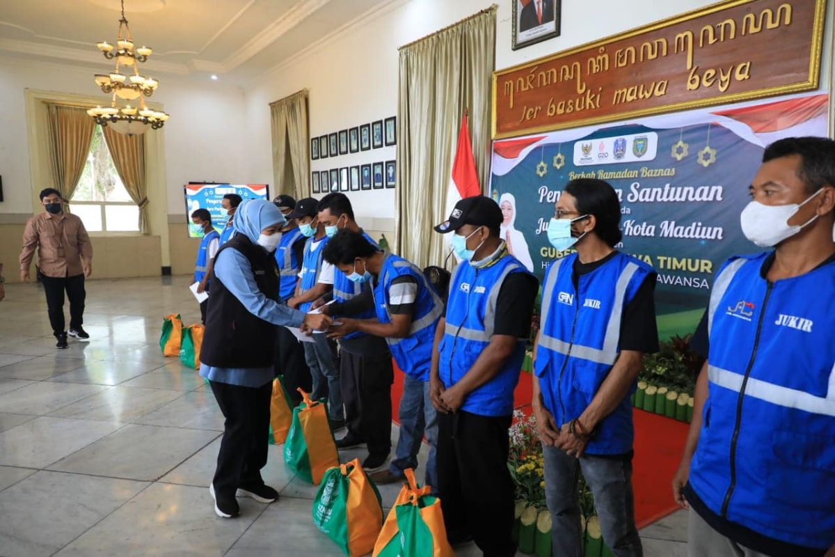 Wali Kota Maidi sambut baik pemberian santunan 500 jukir Kota Madiun oleh Gubernur Jatim