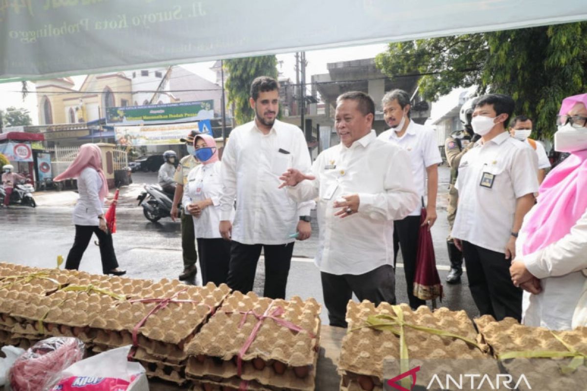 Kementan bersama Pemkot Probolinggo gelar pasar pangan murah