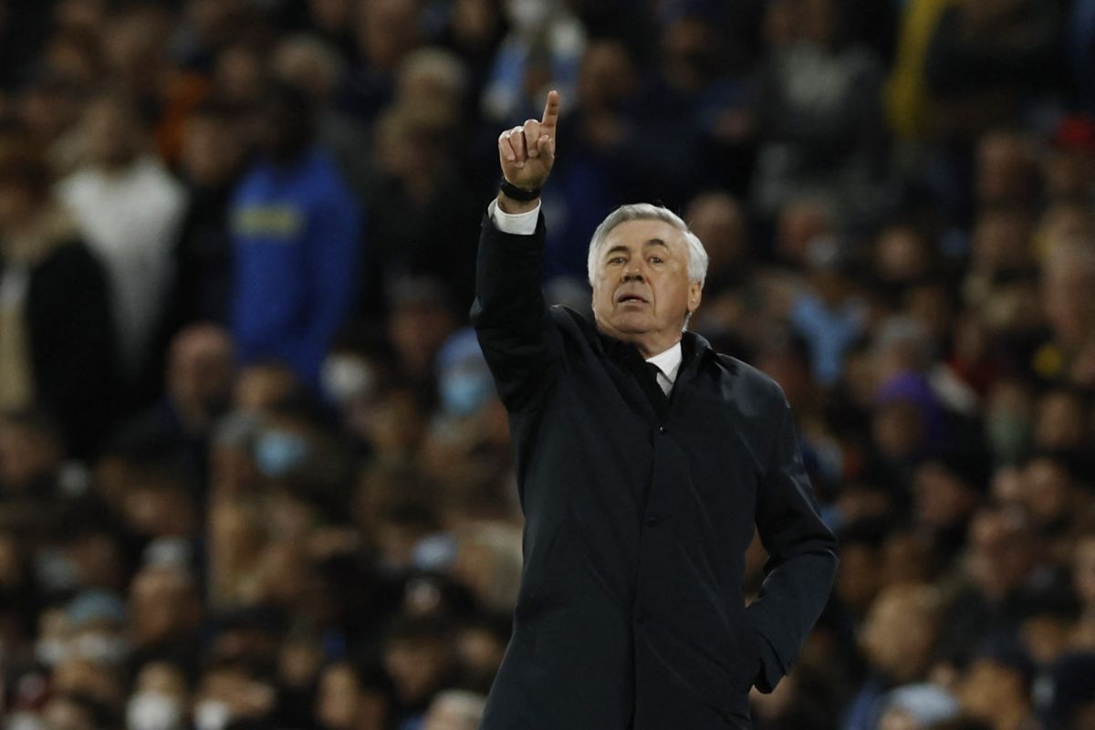 Ancelotti minta dukungan penuh suporter pada leg kedua