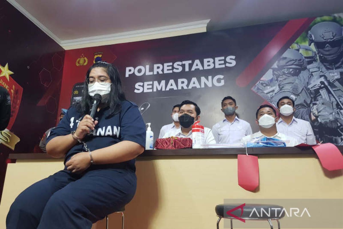 Polrestabes Semarang ungkap penipuan jual beli popok murah
