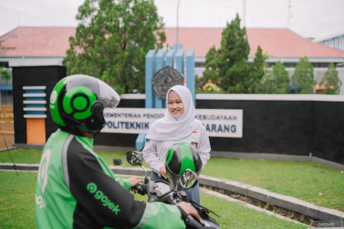 Gojek kembali buka pendaftaran kuliah gratis untuk anak mitra driver