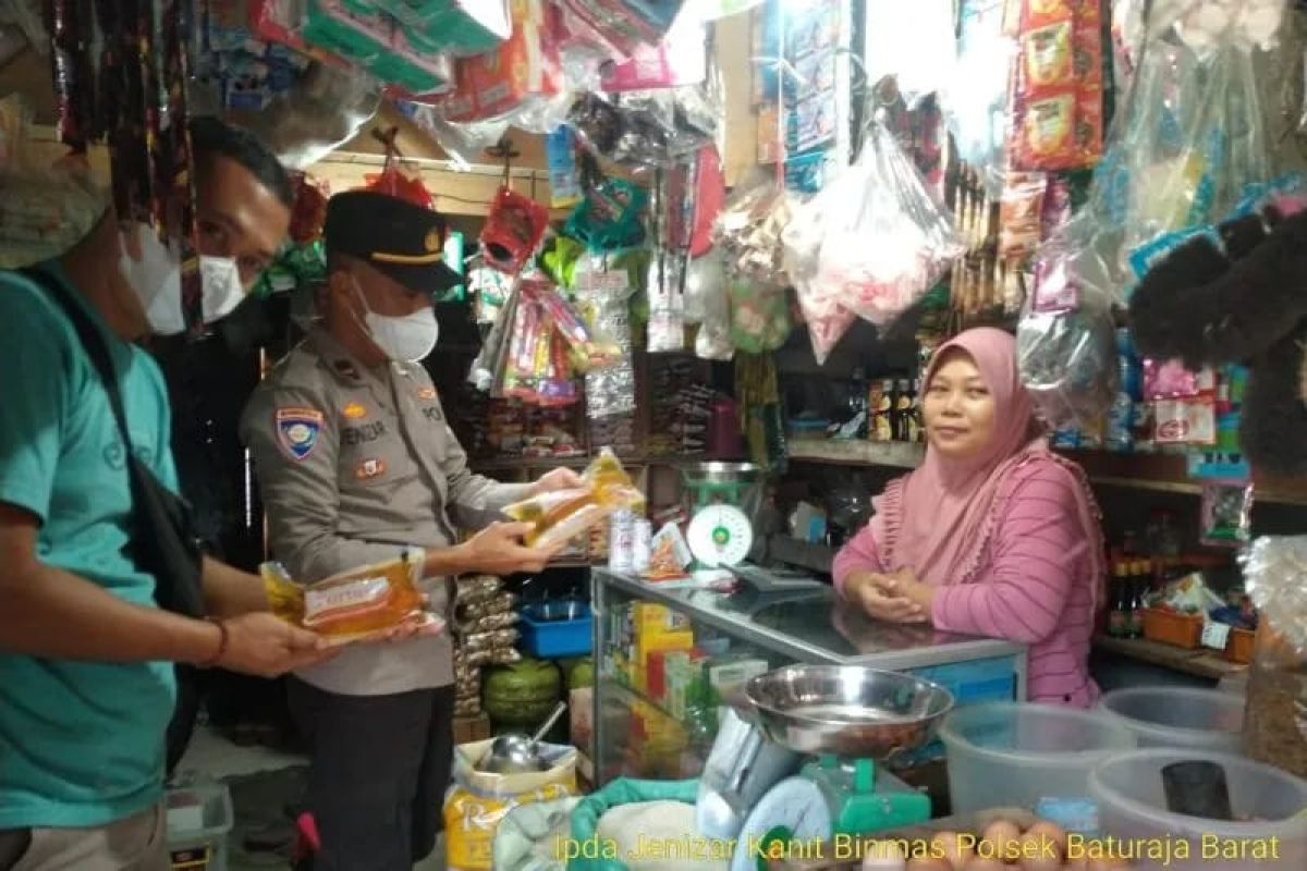 Ogan Kemering Ulu distribusikan 38 ton minyak goreng