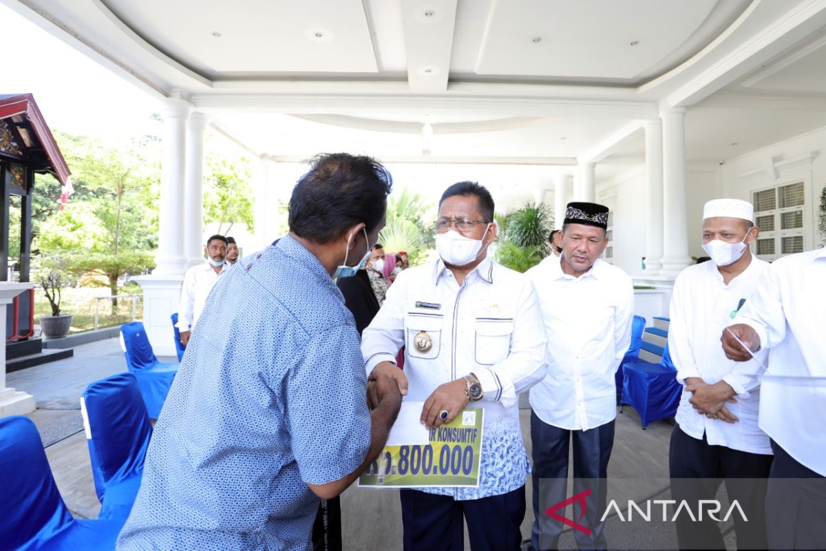 Banda Aceh salurkan zakat Rp3 miliar untuk 4.206 fakir dan miskin