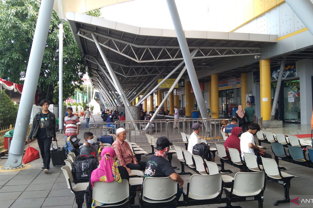 Arus mudik di Pelabuhan Tanjung Priok pada H-5 dilayani tiga kapal