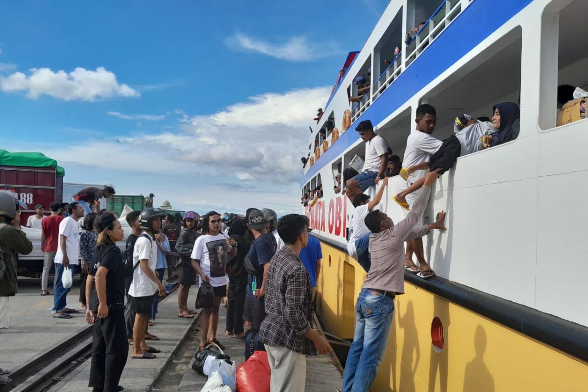 Polda Malut berusaha beri jaminan keselamatan pemudik, siagakan personel