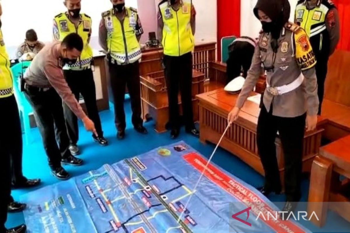Polres Batang siapkan skenario satu arah jalur Tol Batang-Semarang
