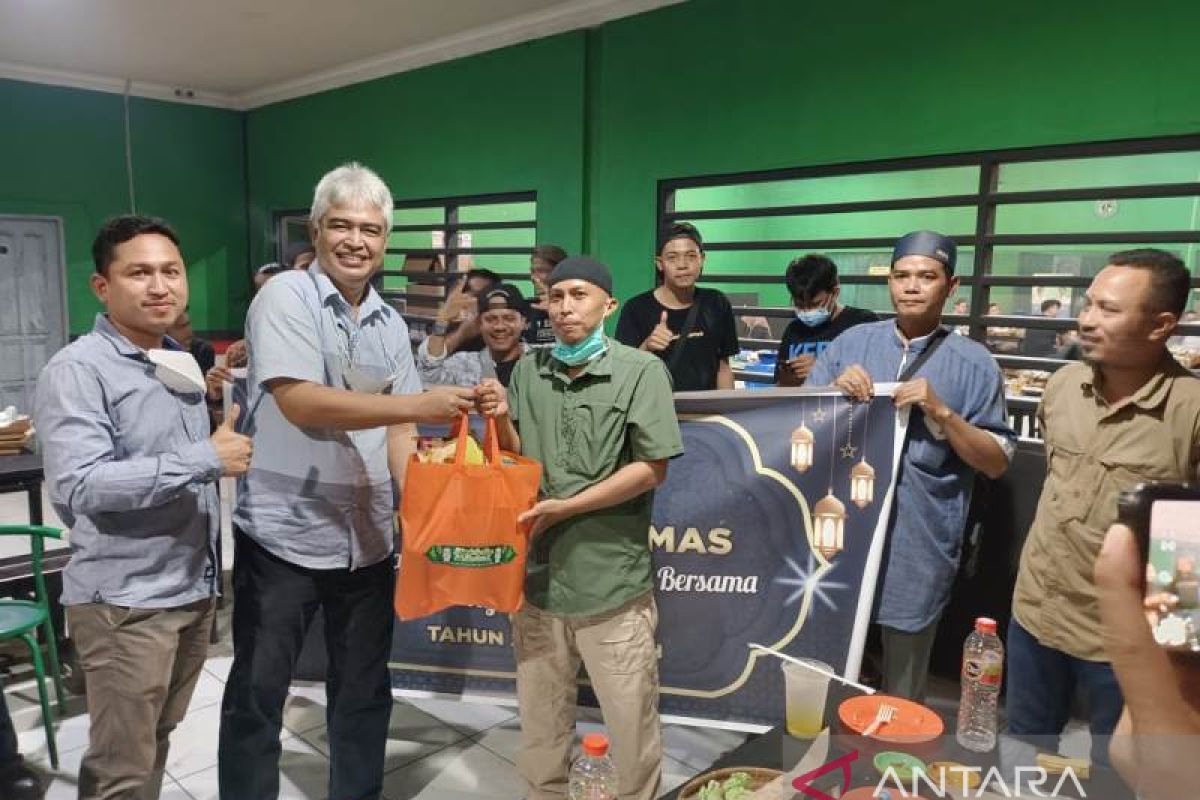 PT Tri Buana Mas buka bersama jurnalis Tapin dan Batola