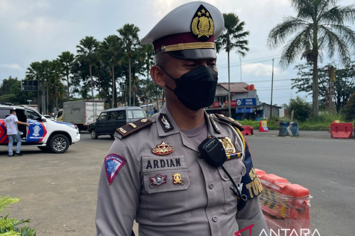 Sebanyak 30.826 kendaraan keluar dari Tol Jagorawi melalui GT Ciawi