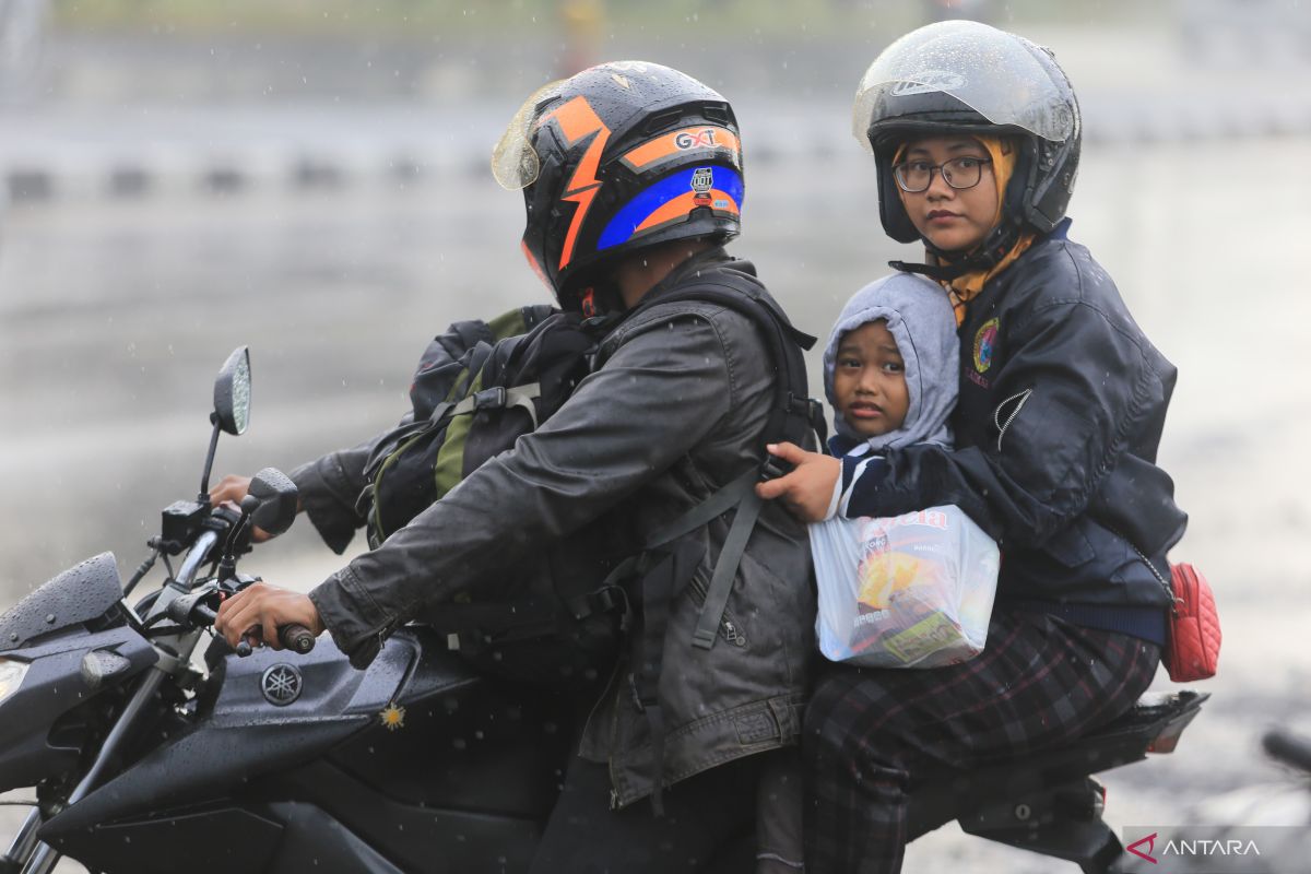 BMKG: Hujan lebat berpotensi landa sejumlah provinsi