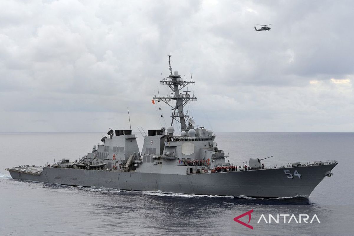 China kecam pelayaran kapal perang AS di Selat Taiwan