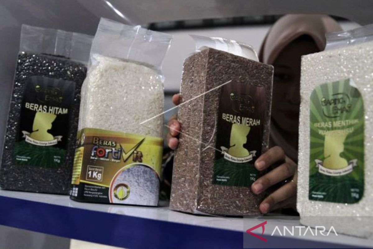 Perum Bulog Meulaboh mulai pasarkan beras premium Fortivit, ini segudang manfaatnya
