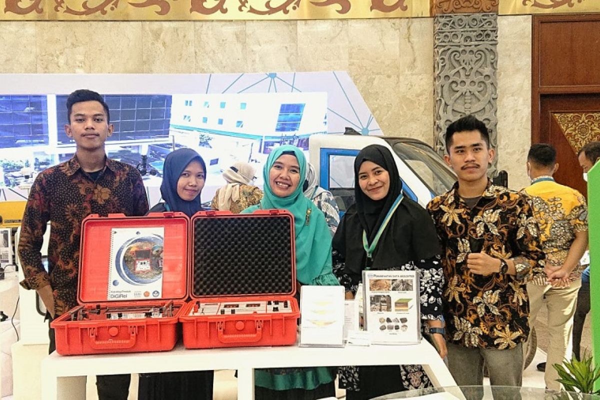 Inovasi dosen dan mahasiswa FST dipresentasi di bussines matching dan showcase Jakarta