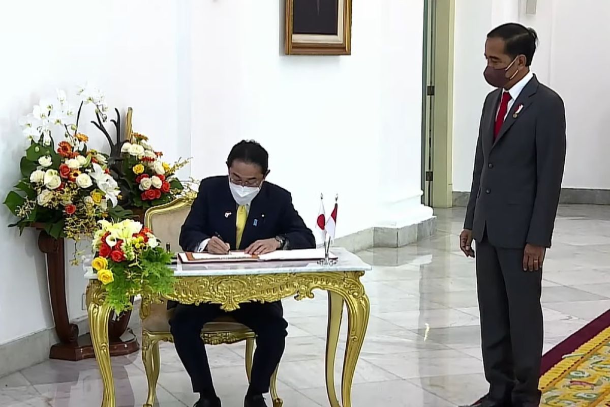 Jokowi welcomes Japan's participation in marine, fisheries development