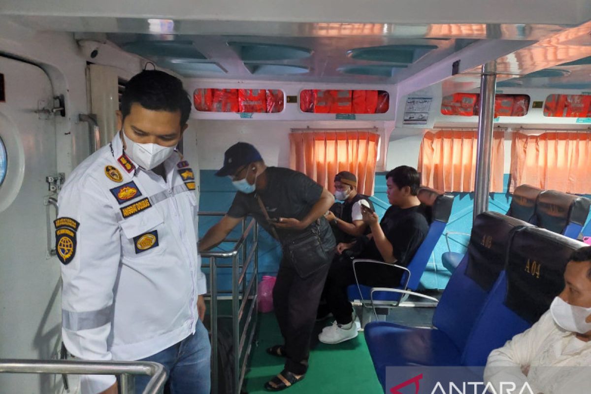 Pemudik di Pelabuhan Tanjung Pandan tercatat 353 orang