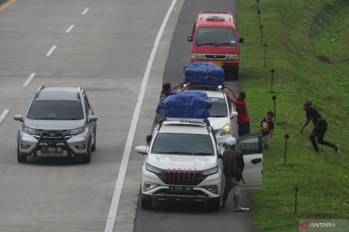 One Way Tol Jakarta-Cikampek diperpanjang hingga Tol Semarang-Solo