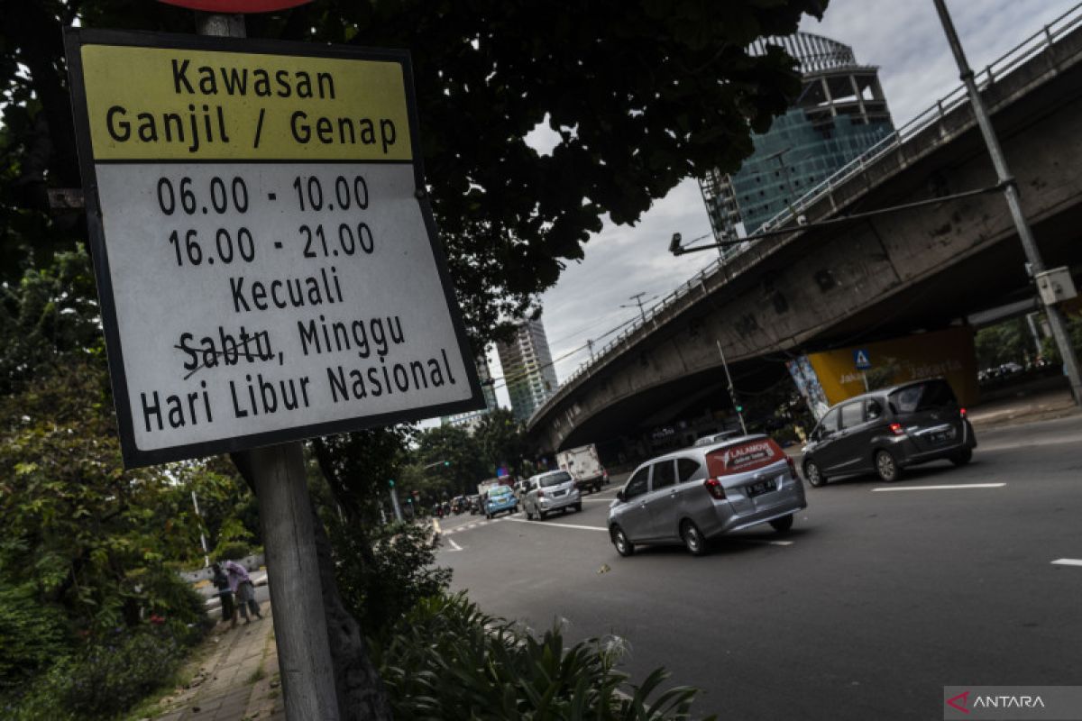 Polda Metro ingatkan tilang pelanggaran ganjil genap sudah kembali berlaku