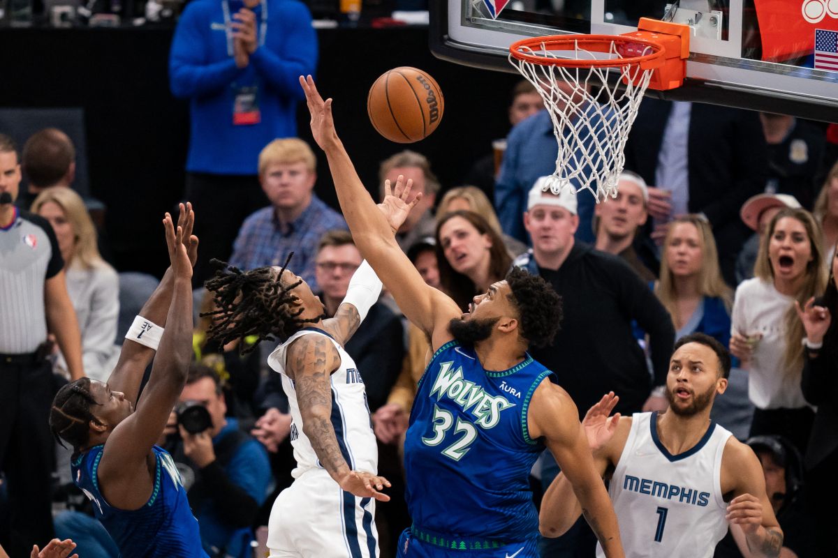 Hantam Wolves 114-106, Grizzlies ke semifinal playoff Wilayah Barat