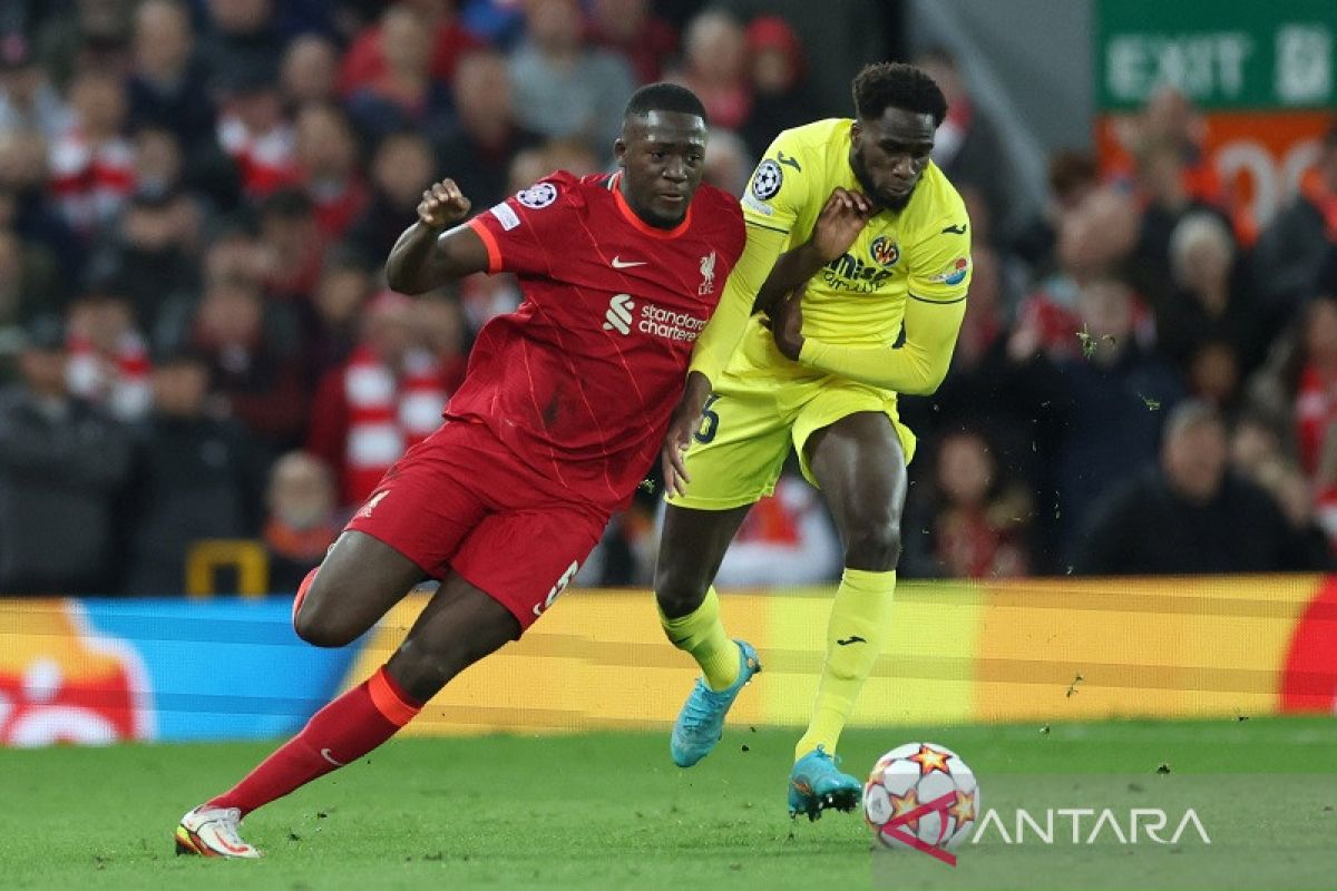 Anfield lantunkan yel-yel namanya, Konate terharu