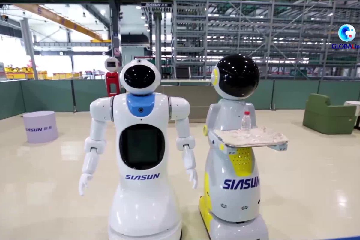 Produsen robot terkemuka China luncurkan dua model robot khusus