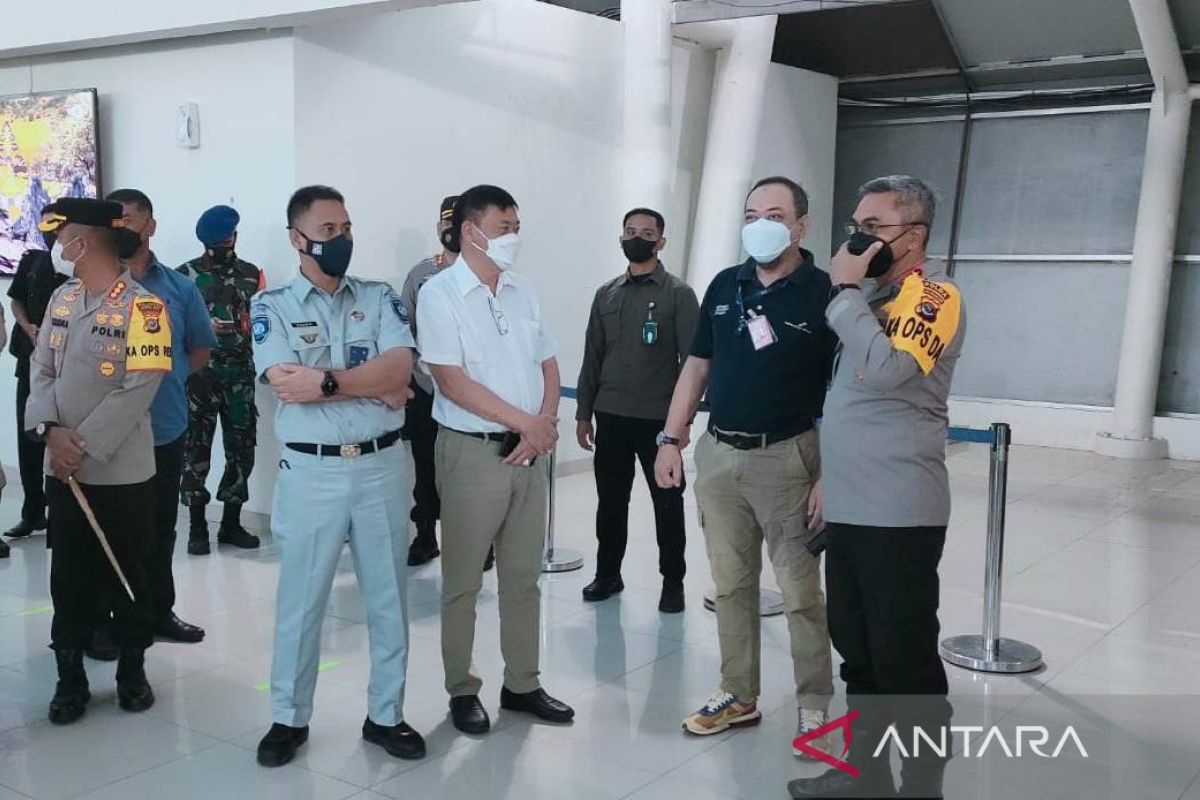 Kapolda NTT pantau arus mudik di Bandara El Tari