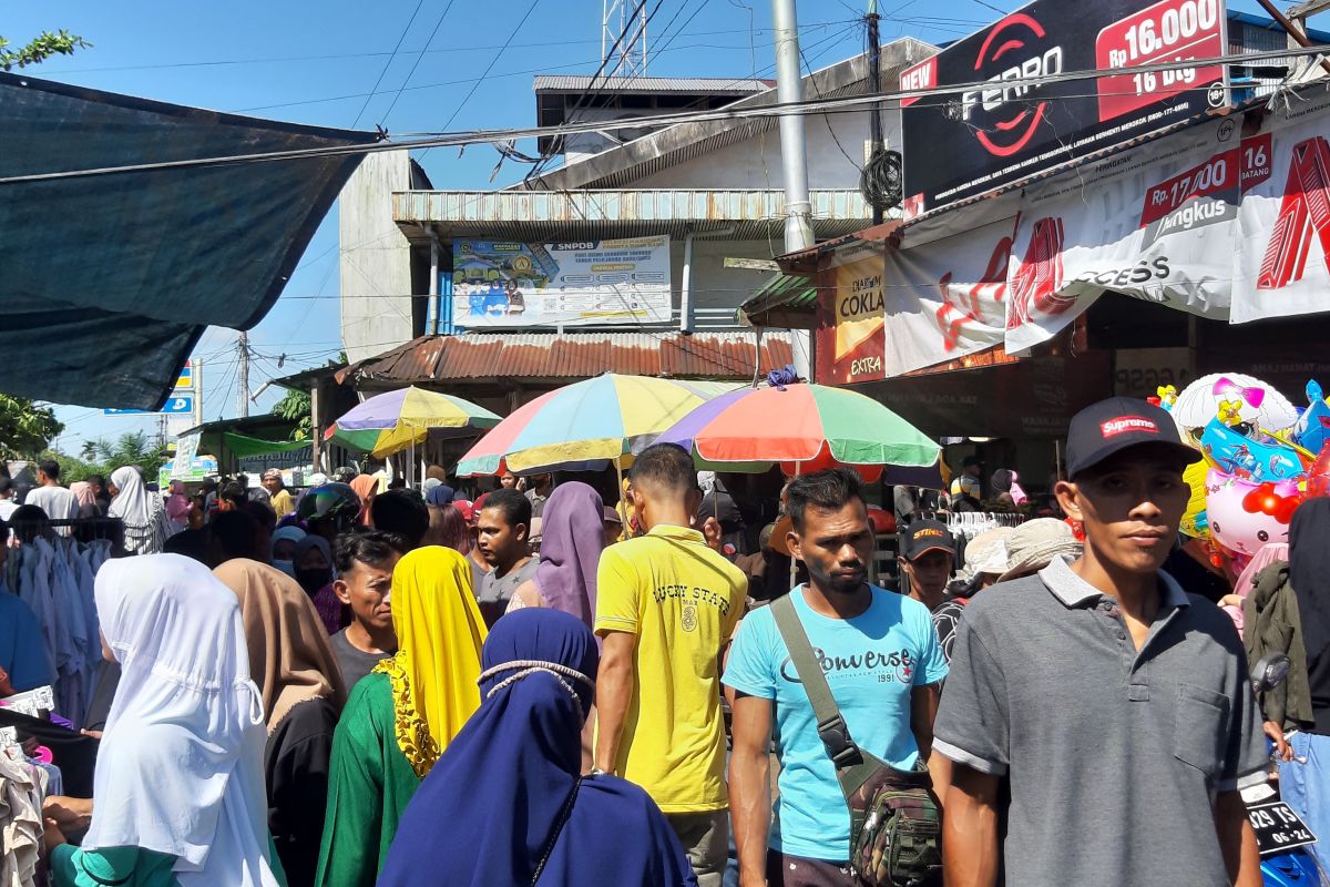 Harga bahan pangan di Sambas saat lebaran relatif stabil