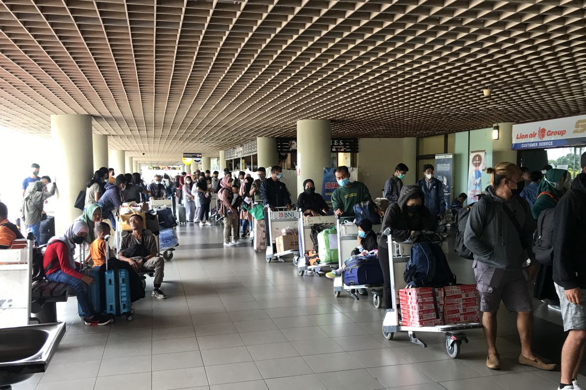 24.142 warga meninggalkan Batam melalui Bandara Hang Nadim pada musim mudik Lebaran