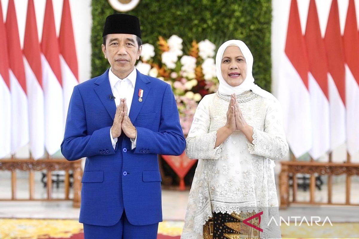 Presiden Jokowi dan Ibu Iriana  Ucapkan Selamat Idul Fitri 1443 Hijriah