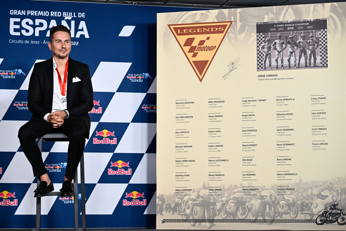 Pembalap Jorge Lorenzo resmi sandang gelar Legenda MotoGP