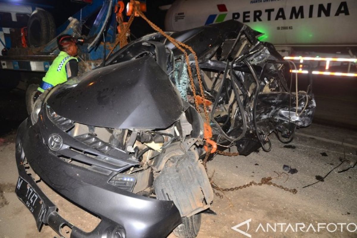 Mobil penumpang terbalik di Nagan Raya Aceh, satu ASN meninggal dunia