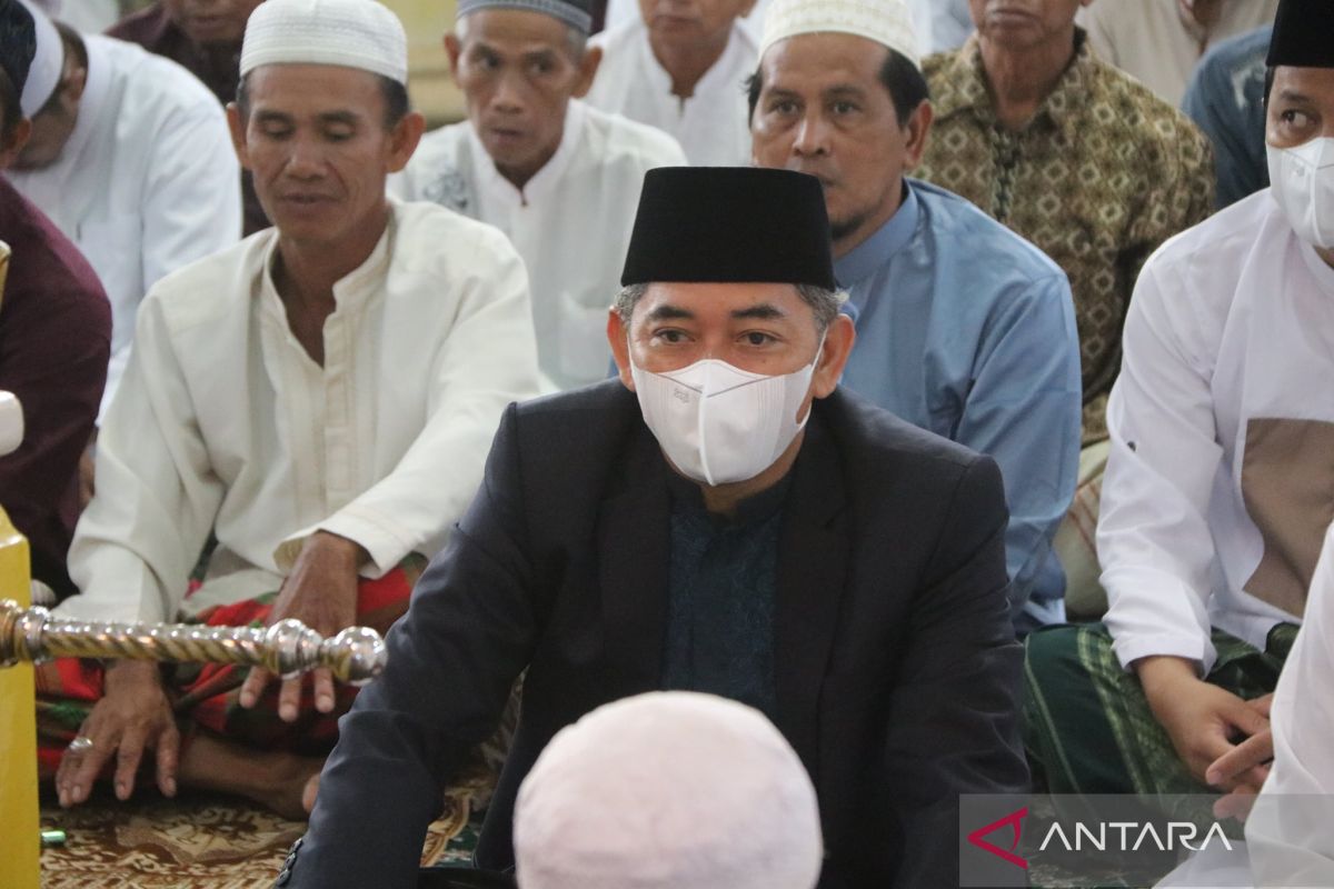 Wabup HSS shalat Idul Fitri bersama masyarakat Daha