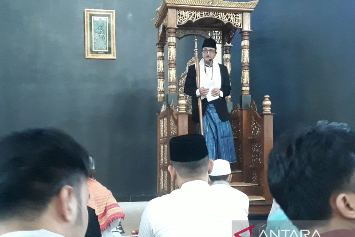 Khatib: Idul Fitri momen introspeksi diri bangun hubungan kemanusiaan