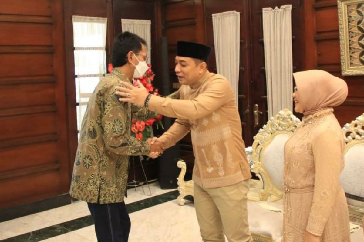 Ketua PDIP Surabaya: Idul Fitri,  momentum tepat tingkatkan kualitas persaudaraan