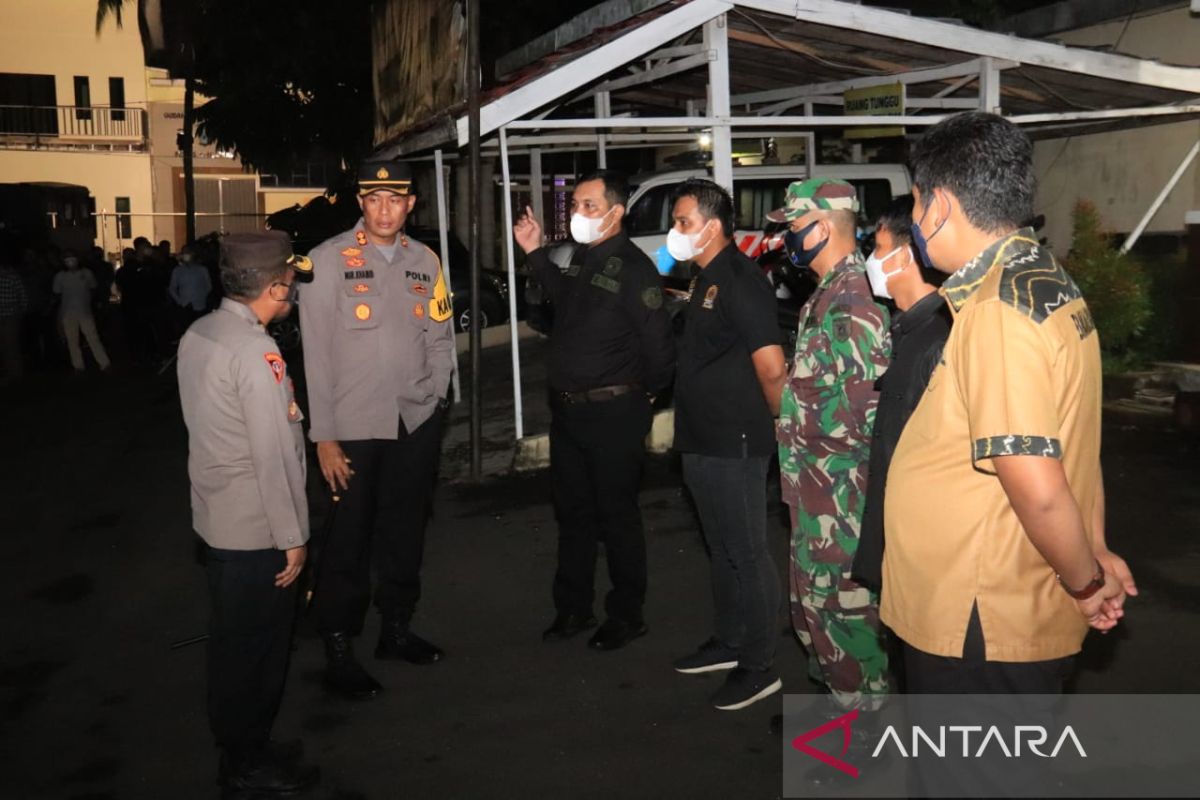 Wali Kota pimpin patroli dialogis skala besar malam lebaran