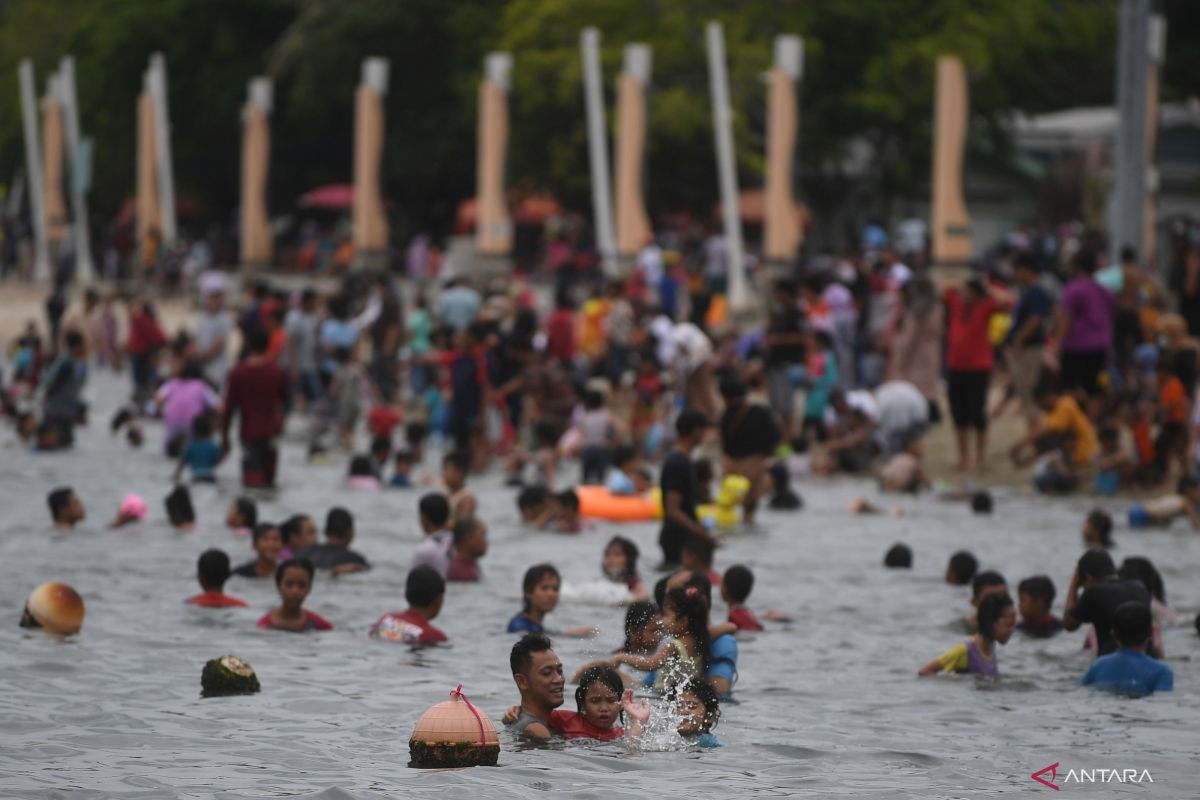 Pengelola Ancol masih ingatkan pengunjung patuhi protokol kesehatan